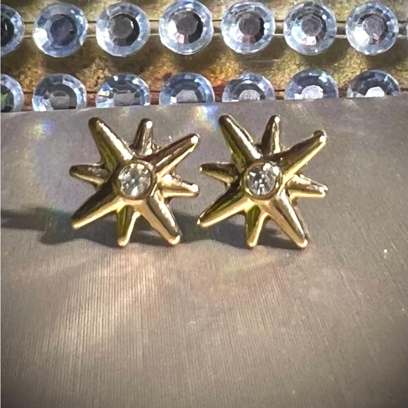 NEW! Gold Sunburst Stud Earrings with CZ stones in center. Hypoallergenic studs! - Picture 7 of 12